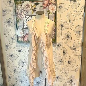 Unger M/L Elegant Ruffled Cream Halter Top